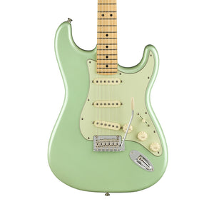 Fender Limited Edition Player Stratocaster Electric Guitar, Maple FB, Surf Pearl